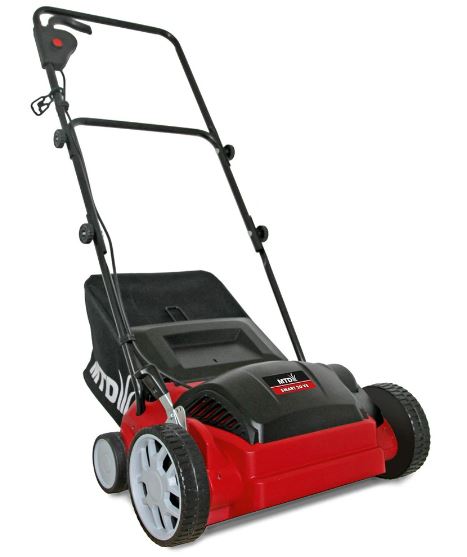 Vertikutátor a provzdušňovač trávníku