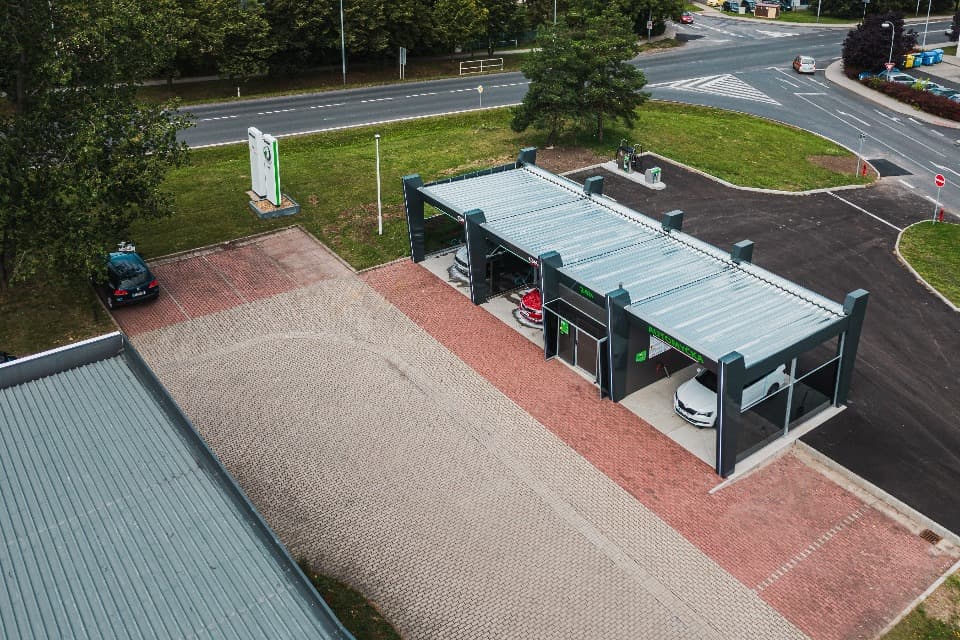 2. Jak dlouho trvá postavit myčka aut?: Série - Investice do automyčky